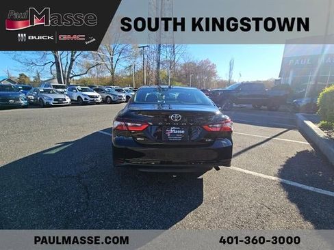 Used 2021 Toyota Camry LE FWD image 6