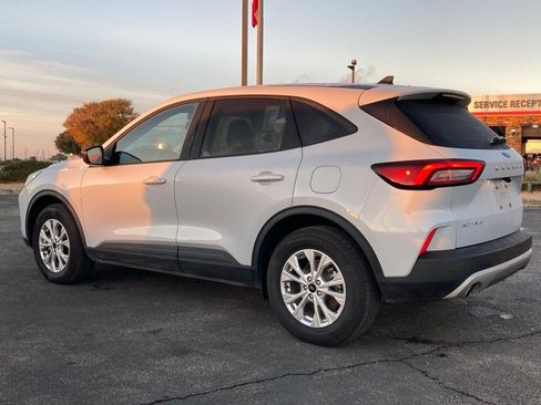 Used 2025 Ford Escape Active image 7