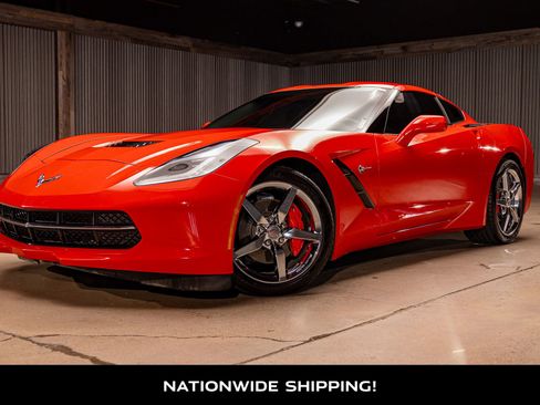 Used 2014 Chevrolet Corvette Stingray Coupe w/ 2LT Preferred Equipment Group image 4