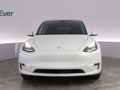 Used 2022 Tesla Model Y Long Range AWD/4WD image 12
