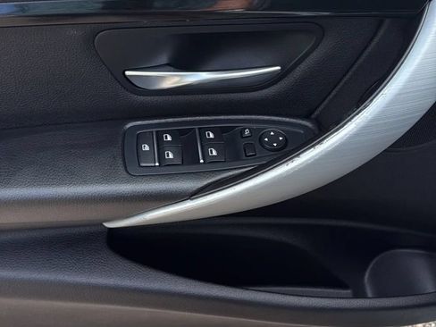 Used 2016 BMW 328i Sedan RWD image 12