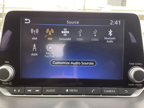 Used 2024 Nissan Sentra SV w/ All-Weather Package FWD image 5