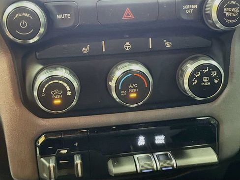Used 2023 RAM 1500 Big Horn AWD/4WD image 15