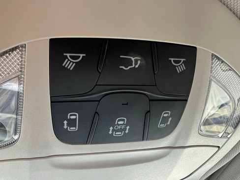 Used 2021 Chrysler Pacifica Limited w/ Premium & Safety Sphere Group AWD/4WD image 53