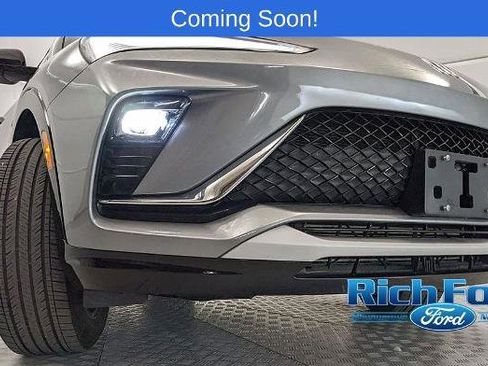 Used 2024 Buick Envista Sport Touring w/ Convenience I Package image 22