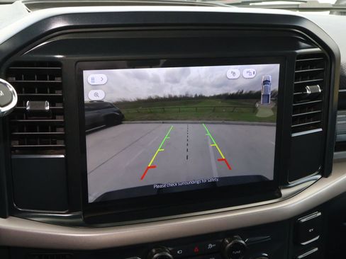 Used 2025 Ford F150 XL w/ Equipment Group 103A High image 31