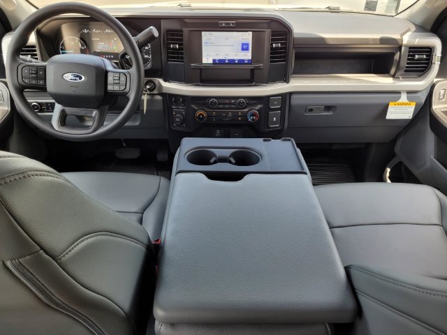 New 2026 Ford F250 XL w/ FX4 Off-Road Package AWD/4WD image 13