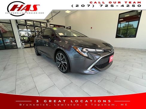 Used 2022 Toyota Corolla XSE FWD image 8