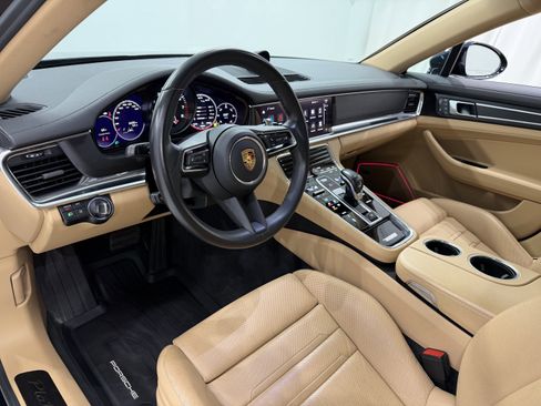 Certified 2023 Porsche Panamera 4 Platinum Edition image 26