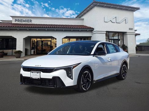 New 2026 Kia K4 EX w/ GT-Line Premium Package FWD image 4