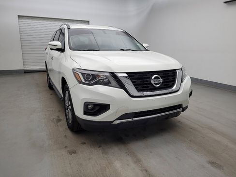 Used 2019 Nissan Pathfinder SL image 14