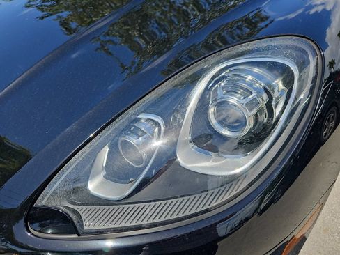 Used 2016 Porsche Macan S AWD/4WD image 27
