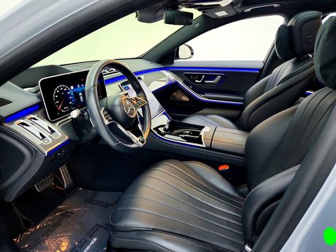 Certified 2022 Mercedes-Benz S 500 4MATIC image 11
