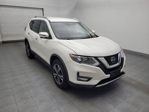 Used 2019 Nissan Rogue SV w/ Premium Package AWD/4WD image 13