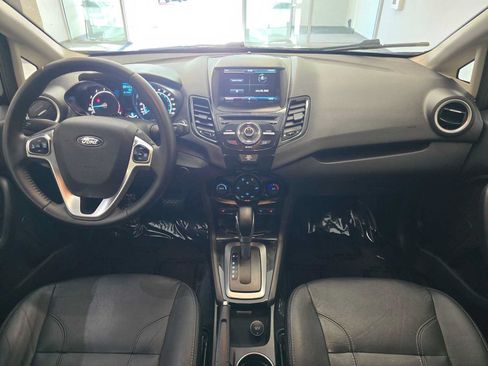 Used 2014 Ford Fiesta Titanium FWD image 10