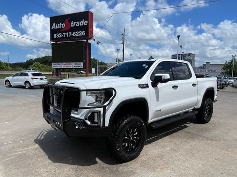 Used 2019 GMC Sierra 1500 AT4 w/ AT4 Premium Package AWD/4WD image 4