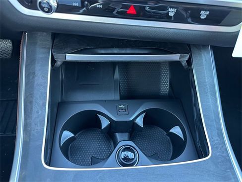 New 2026 BMW X5 xDrive40i w/ Climate Comfort Package image 18