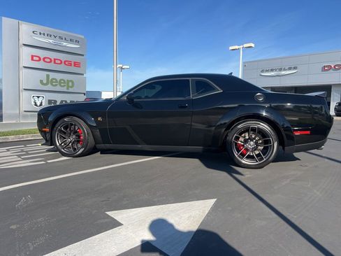 Used 2021 Dodge Challenger R/T Scat Pack image 28