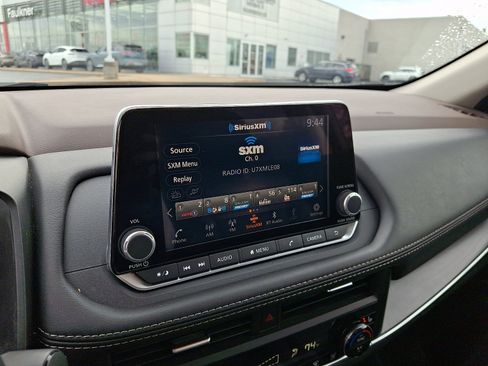 Certified 2023 Nissan Rogue SV w/ SV Premium B Package image 17