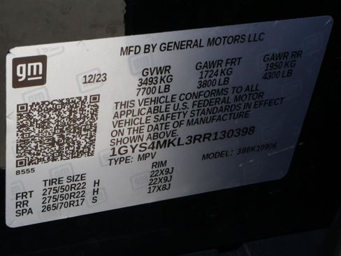 Certified 2024 Cadillac Escalade ESV Premium Luxury Platinum AWD/4WD image 31