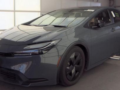 Used 2025 Toyota Prius LE