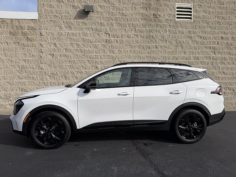 Used 2025 Kia Sportage X-Line w/ Premium Package AWD/4WD image 5
