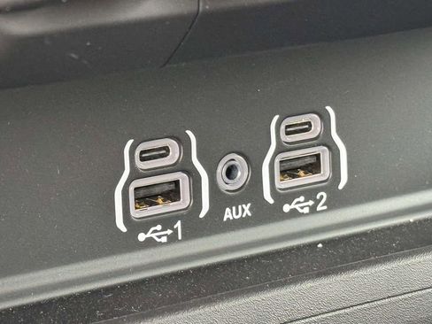 New 2026 RAM 2500 Big Horn AWD/4WD image 21