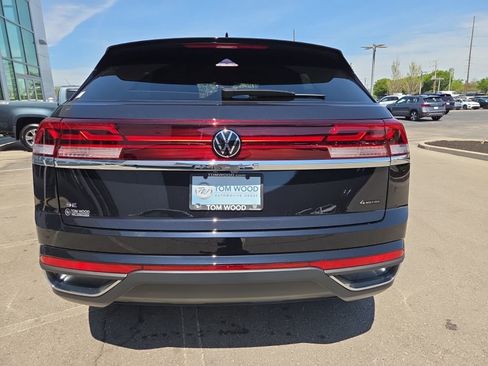 New 2026 Volkswagen Atlas Cross Sport SE AWD/4WD image 5