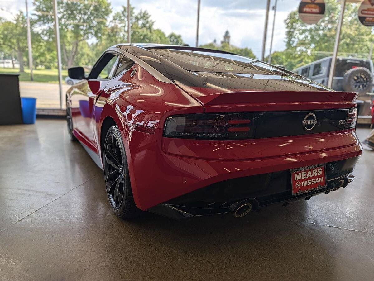 New 2026 Nissan Z Performance w/ Floor Mat Package RWD image 7