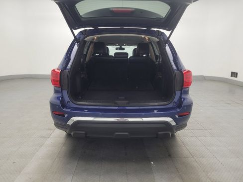 Used 2018 Nissan Pathfinder SL image 29
