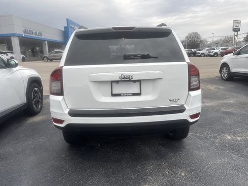 Used 2015 Jeep Compass Sport w/ Power Value Group image 3