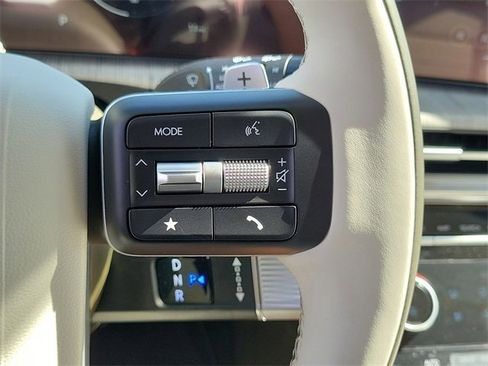 New 2025 Hyundai Santa Fe Calligraphy image 5