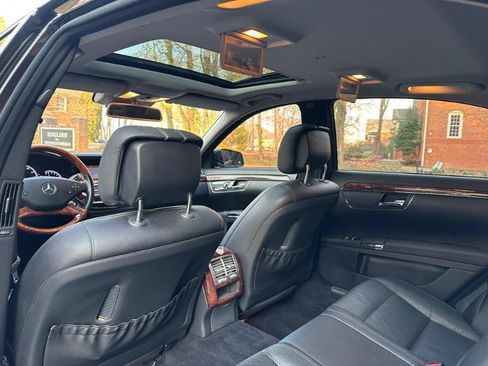 Used 2010 Mercedes-Benz S 550 image 20