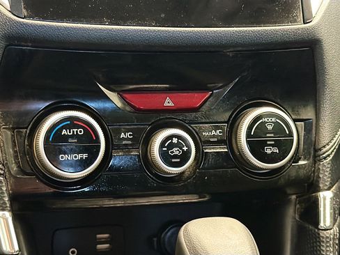 Used 2024 Subaru Forester Premium image 10