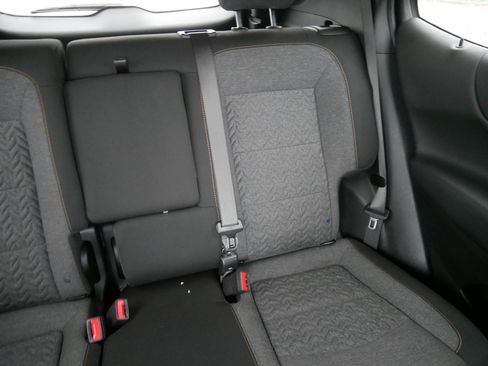 Used 2022 Chevrolet Equinox LT AWD/4WD image 14
