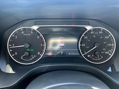 Used 2023 Nissan Rogue SV AWD/4WD image 7