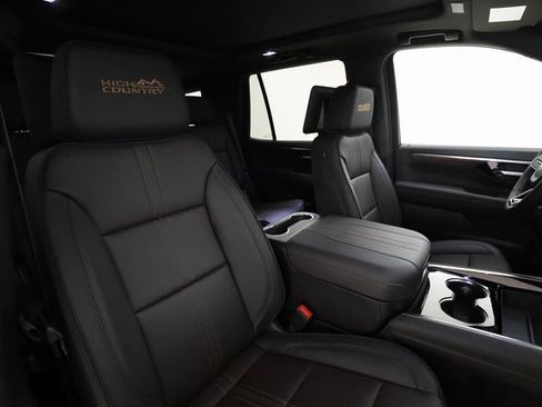 New 2026 Chevrolet Tahoe High Country image 27