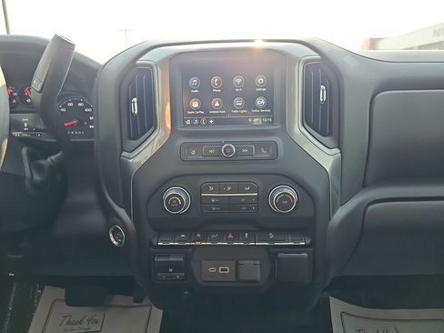 Used 2024 Chevrolet Silverado 1500 Custom Trail Boss image 24