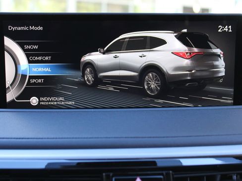 Used 2023 Acura MDX FWD w/ Technology Package image 24