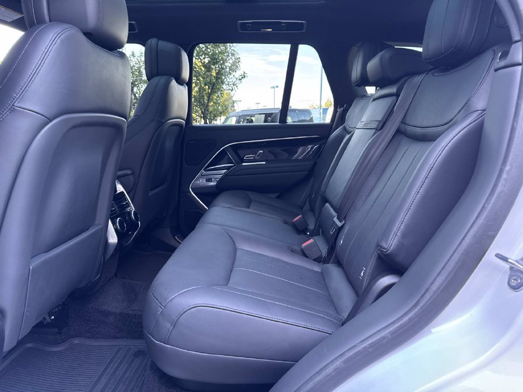 Certified 2023 Land Rover Range Rover SE AWD/4WD image 14