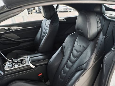 Used 2025 BMW 840i Convertible w/ Comfort Seating Package RWD image 32