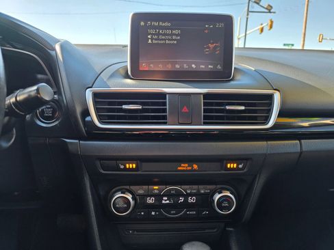 Used 2016 MAZDA MAZDA3 i Grand Touring image 15