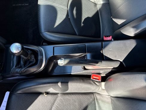 Used 2005 Porsche Boxster S image 24