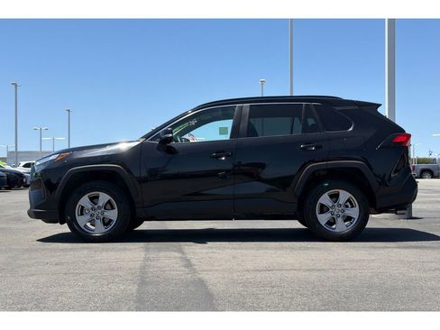 Used 2024 Toyota RAV4 XLE w/ Weather Package AWD/4WD image 7