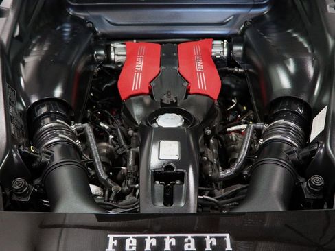 Used 2016 Ferrari 488 GTB image 44