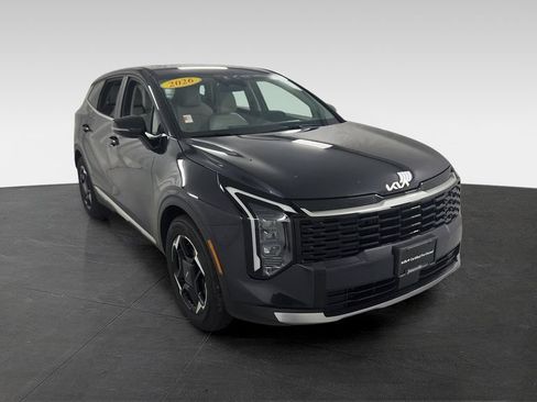 Used 2026 Kia Sportage EX FWD image 1