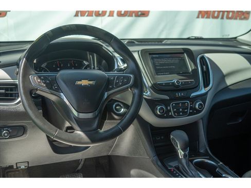 Used 2024 Chevrolet Equinox LT FWD image 28