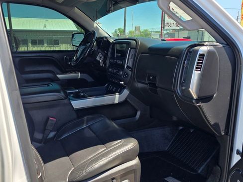 Used 2018 Chevrolet Silverado 1500 LTZ Z71 w/ LTZ Plus Package AWD/4WD image 14