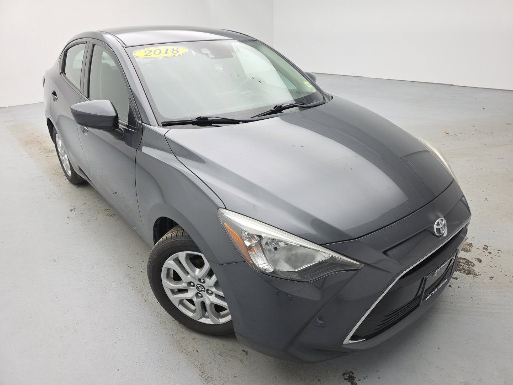 Used 2018 Toyota Yaris iA FWD image 3