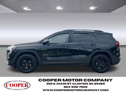 Used 2024 GMC Terrain AT4 w/ Tech Package AWD/4WD image 2
